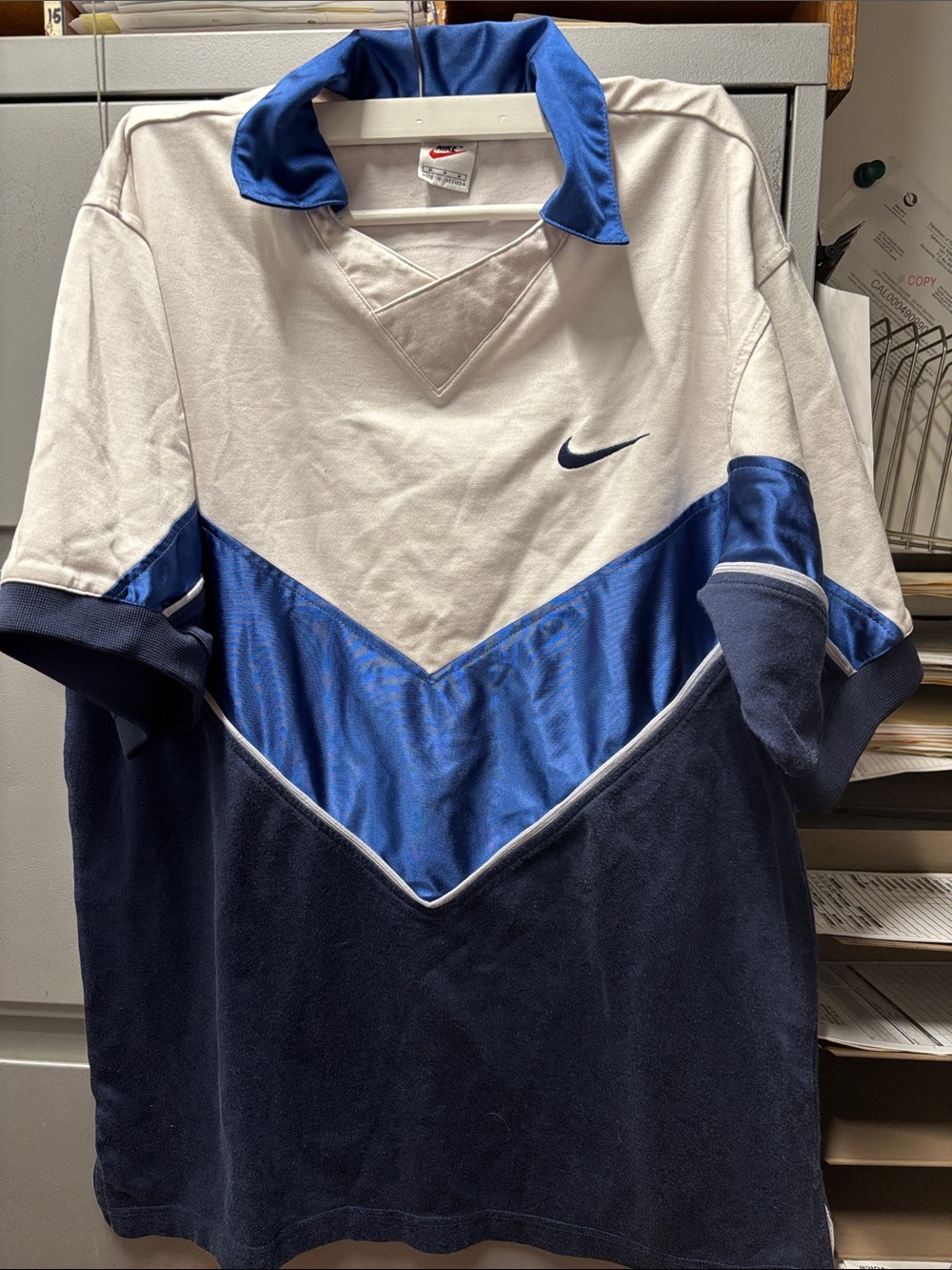 Nike Men’s White, Royal Blue & Navy Colorblock Polo Jersey, Med.